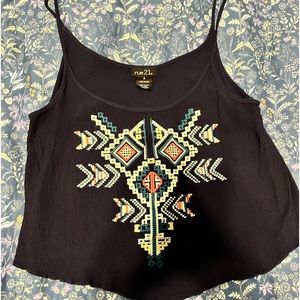 Vintage Rue 21 embroidered crop top!